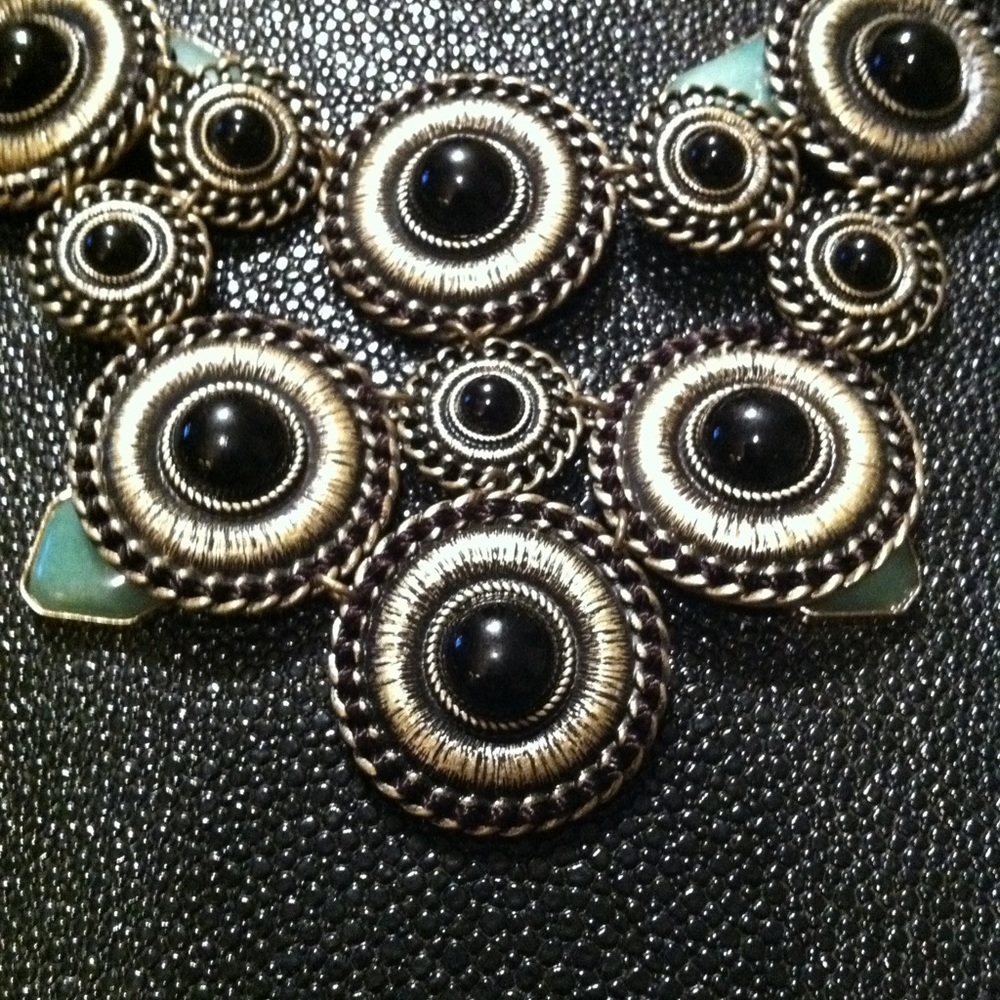 Meet your Posh Ambassador etreasures2003